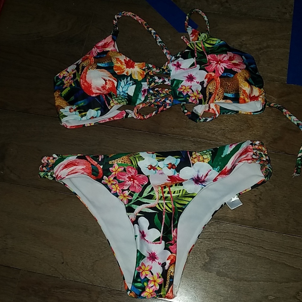 Bikini